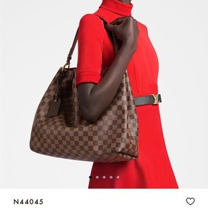 New, never used Louis Vuitton Gracefull MM.